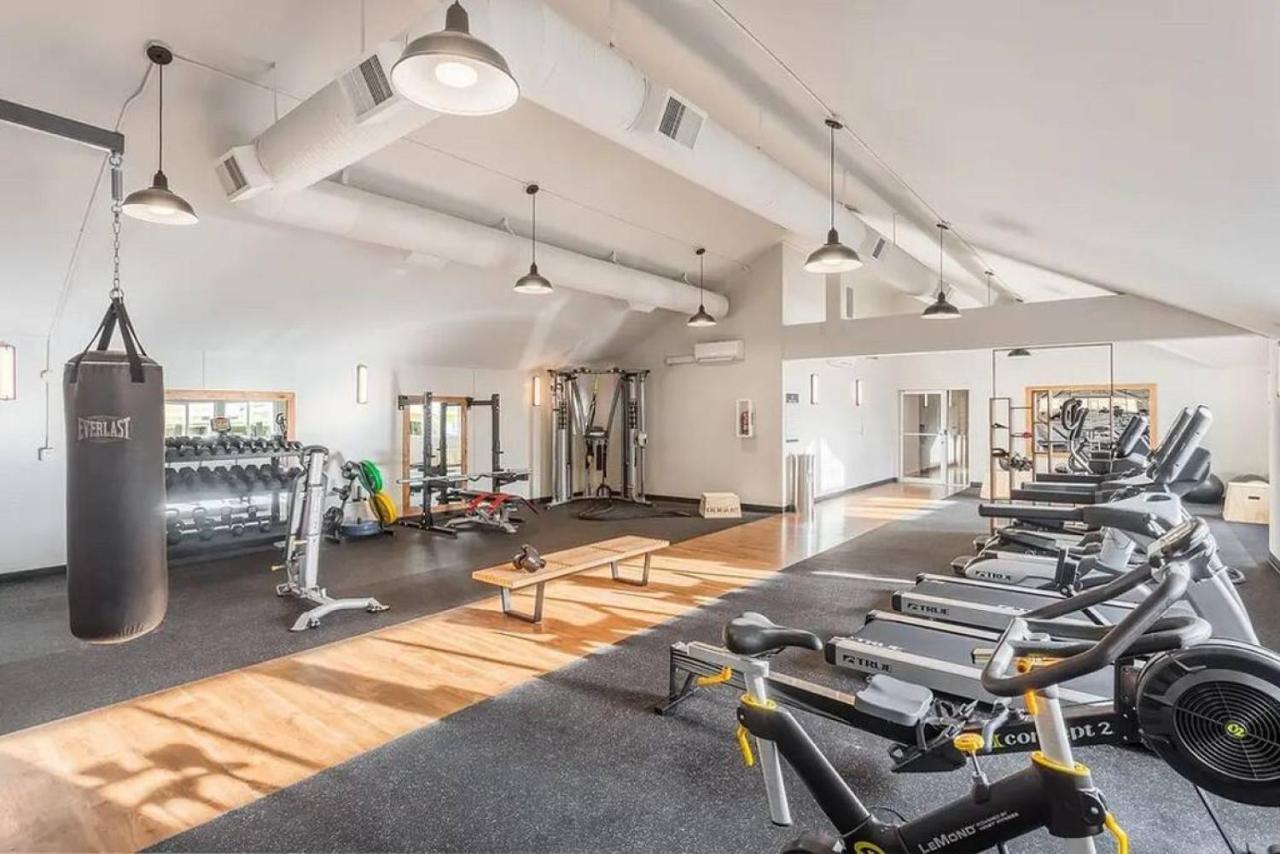 Modern And Spacious Apartment- Gym, Wifi, Free Parking Seattle Exterior foto